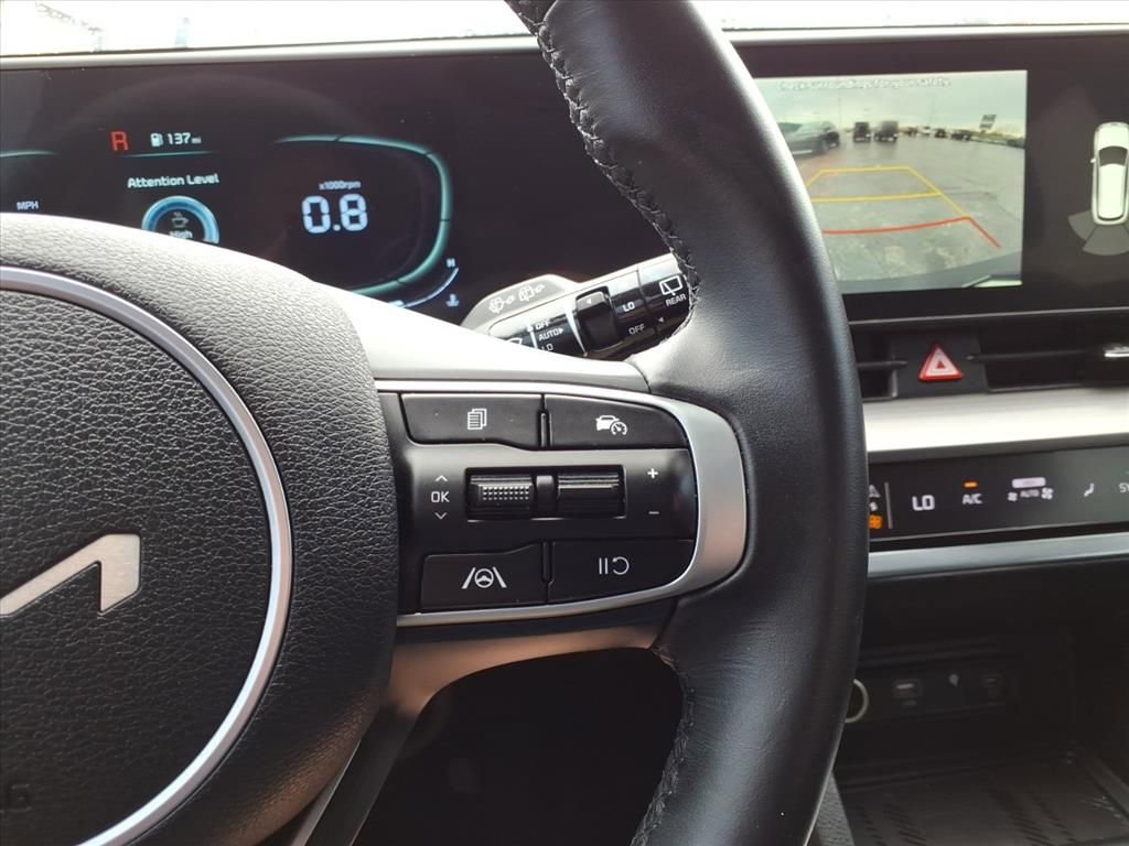 Used 2023 Kia Sportage EX FWD image 19