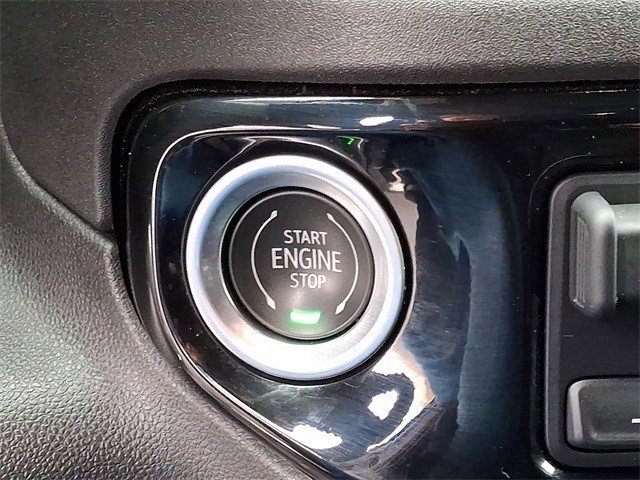 Certified 2022 Chevrolet Silverado 1500 LT w/ All Star Edition Plus image 30