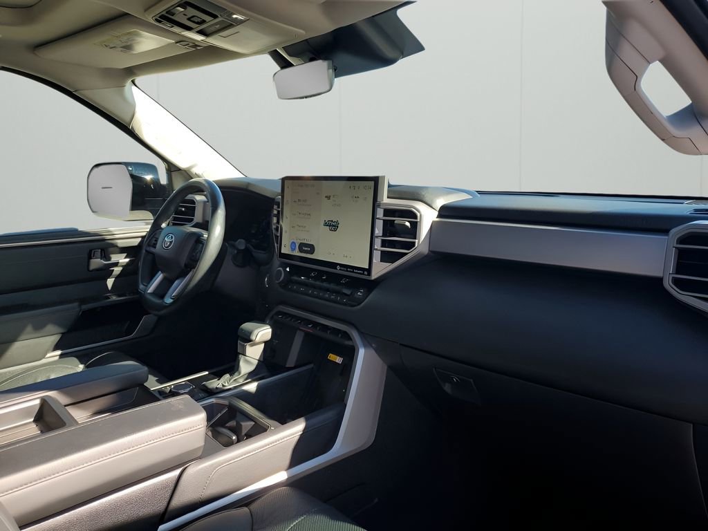 Used 2024 Toyota Tundra Limited image 14