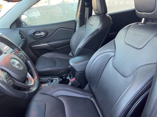 Used 2021 Jeep Cherokee Latitude Lux image 8