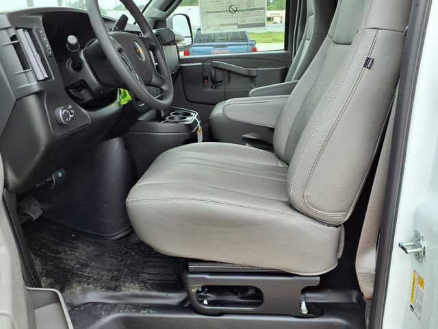 New 2026 Chevrolet Express 2500 Extended w/ Driver Convenience Package RWD image 22