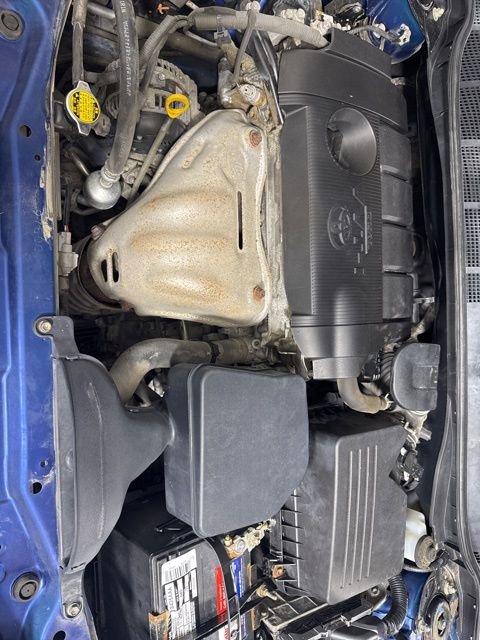 Used 2011 Toyota Camry SE w/ Fleet Convenience Pkg FWD image 9