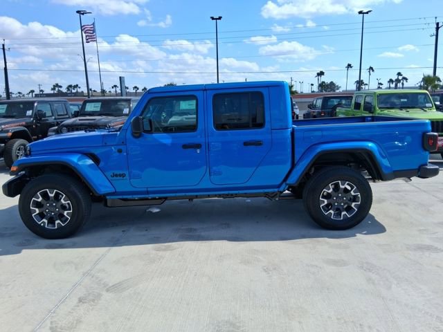 New 2026 Jeep Gladiator Mojave AWD/4WD image 4