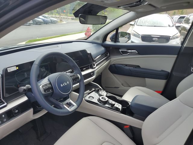 New 2025 Kia Sportage EX w/ EX Premium Package AWD/4WD image 18