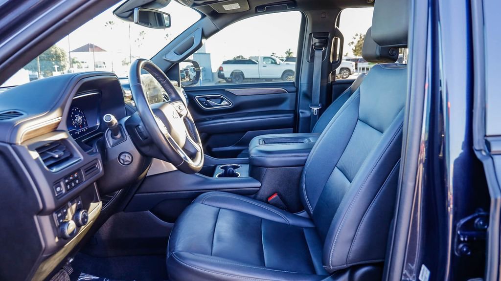 Used 2023 Chevrolet Tahoe Z71 w/ Luxury Package image 19