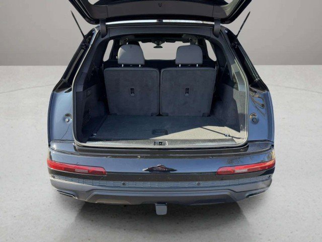 Certified 2025 Audi Q7 3.0T Prestige w/ Prestige Package image 31