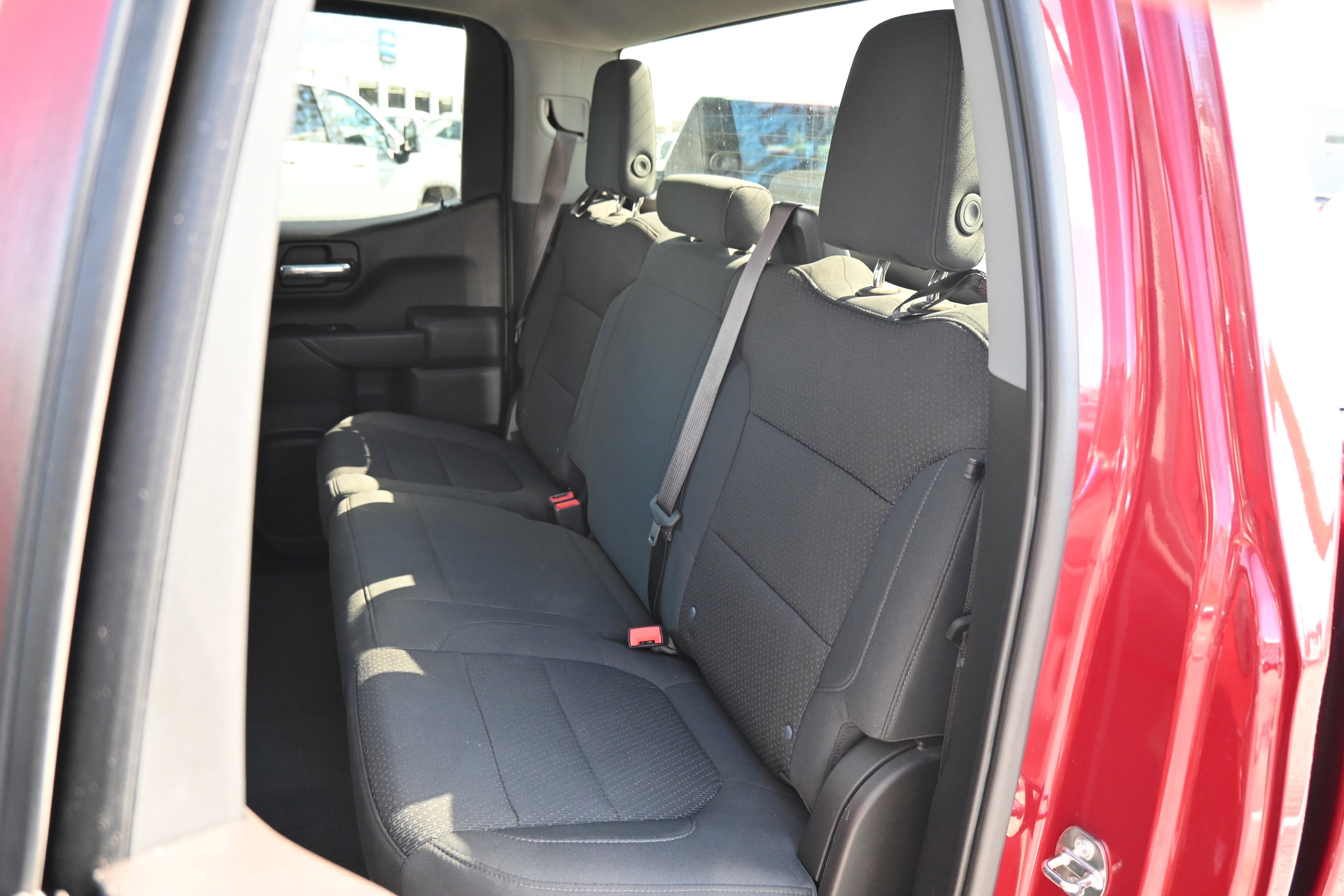 Used 2020 Chevrolet Silverado 1500 Custom w/ Custom Value Package image 10