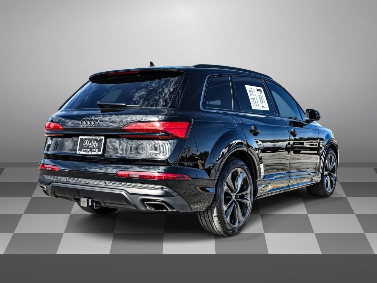 Used 2025 Audi Q7 3.0T Prestige image 6