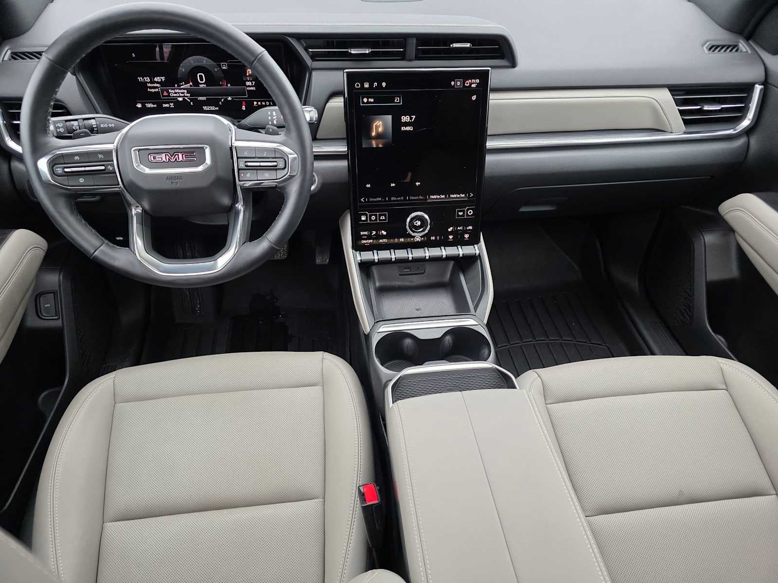 Used 2025 GMC Terrain Elevation w/ Elevation Premium Package AWD/4WD image 18