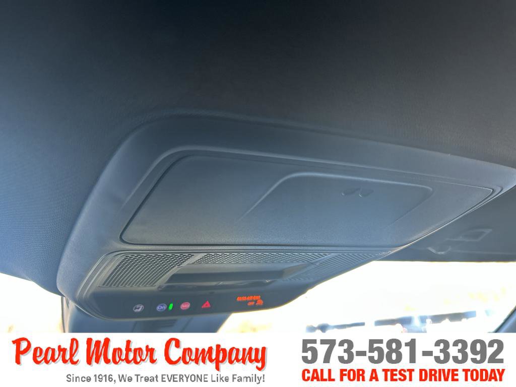 New 2026 GMC Acadia AT4 image 15