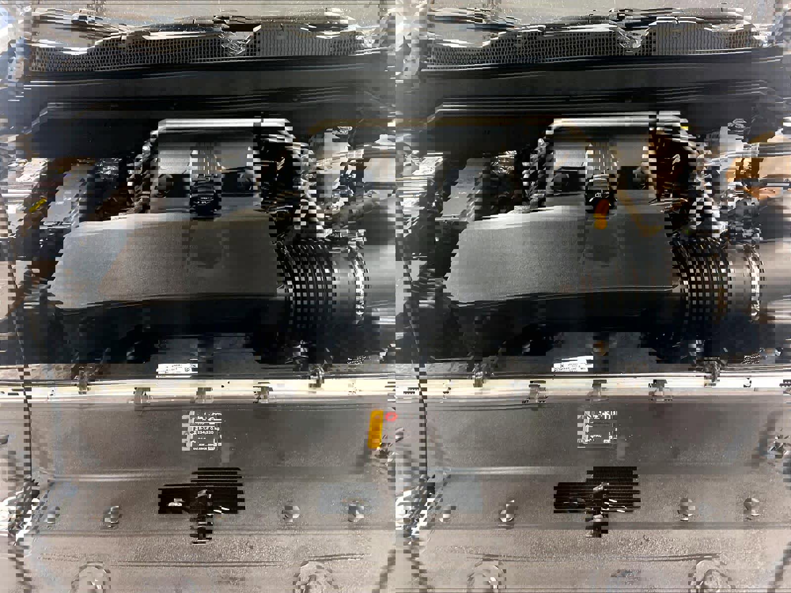 Used 2024 Chevrolet Colorado Z71 w/ Z71 Convenience Package 2 image 33