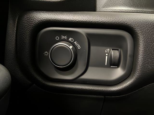 New 2024 RAM 3500 Tradesman image 23