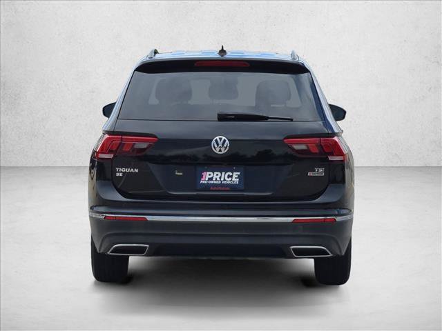 Used 2018 Volkswagen Tiguan SEL AWD/4WD image 7