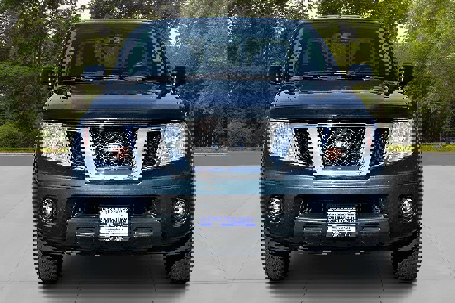 Used 2013 Nissan Frontier SV w/ SV Value Truck Pkg image 2