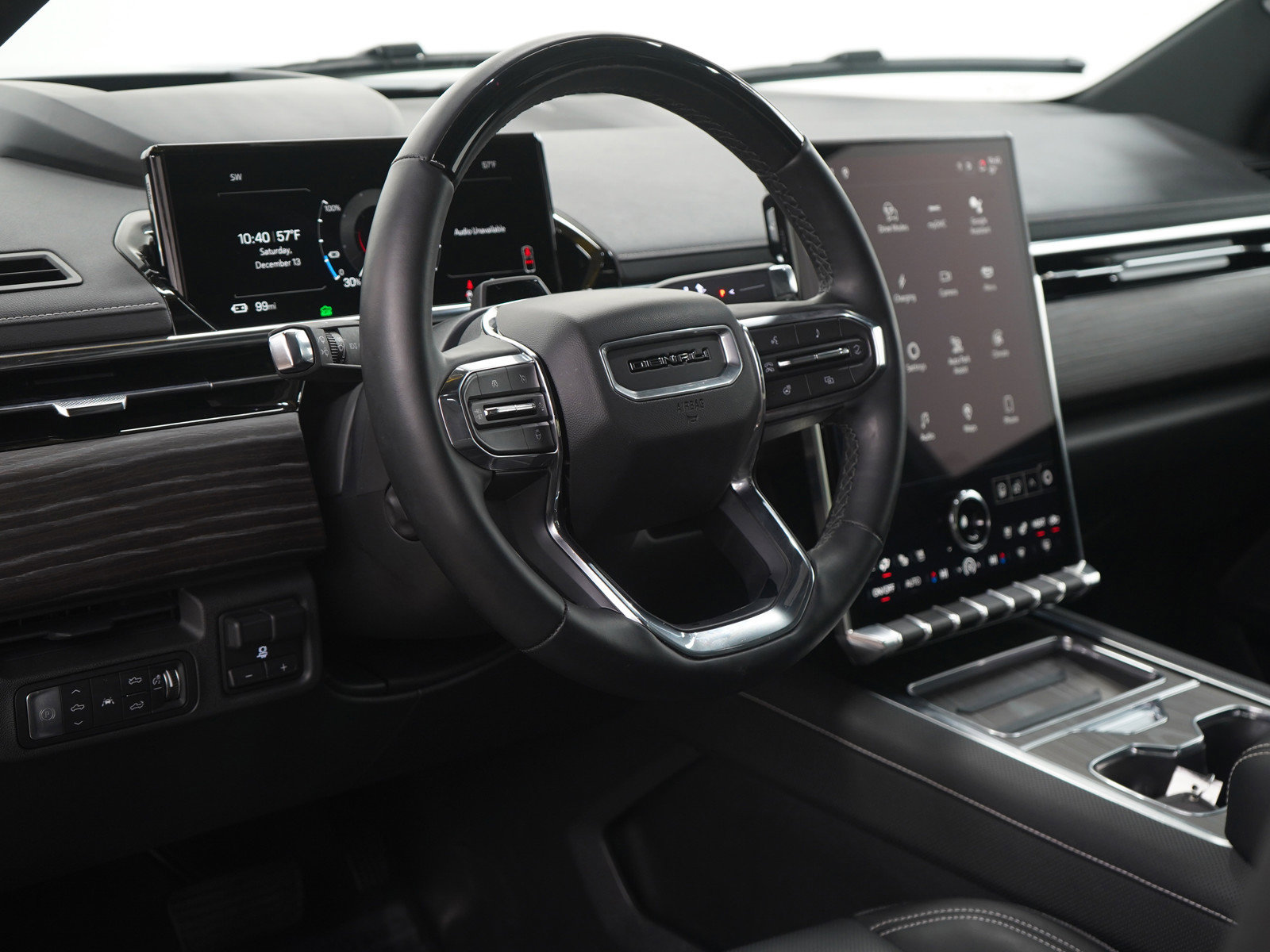 Used 2024 GMC Sierra EV Denali image 24