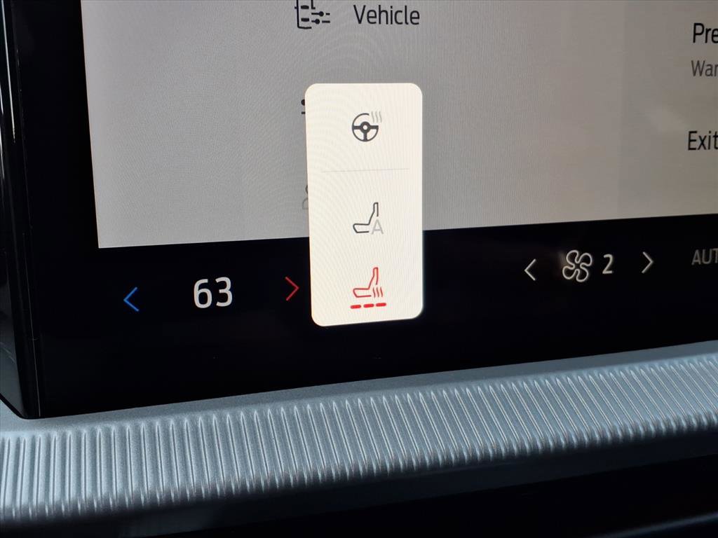 New 2026 Ford Explorer ST-Line w/ ST-Line Street Pack image 8