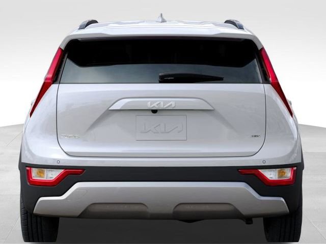 Certified 2025 Kia Niro EX image 14