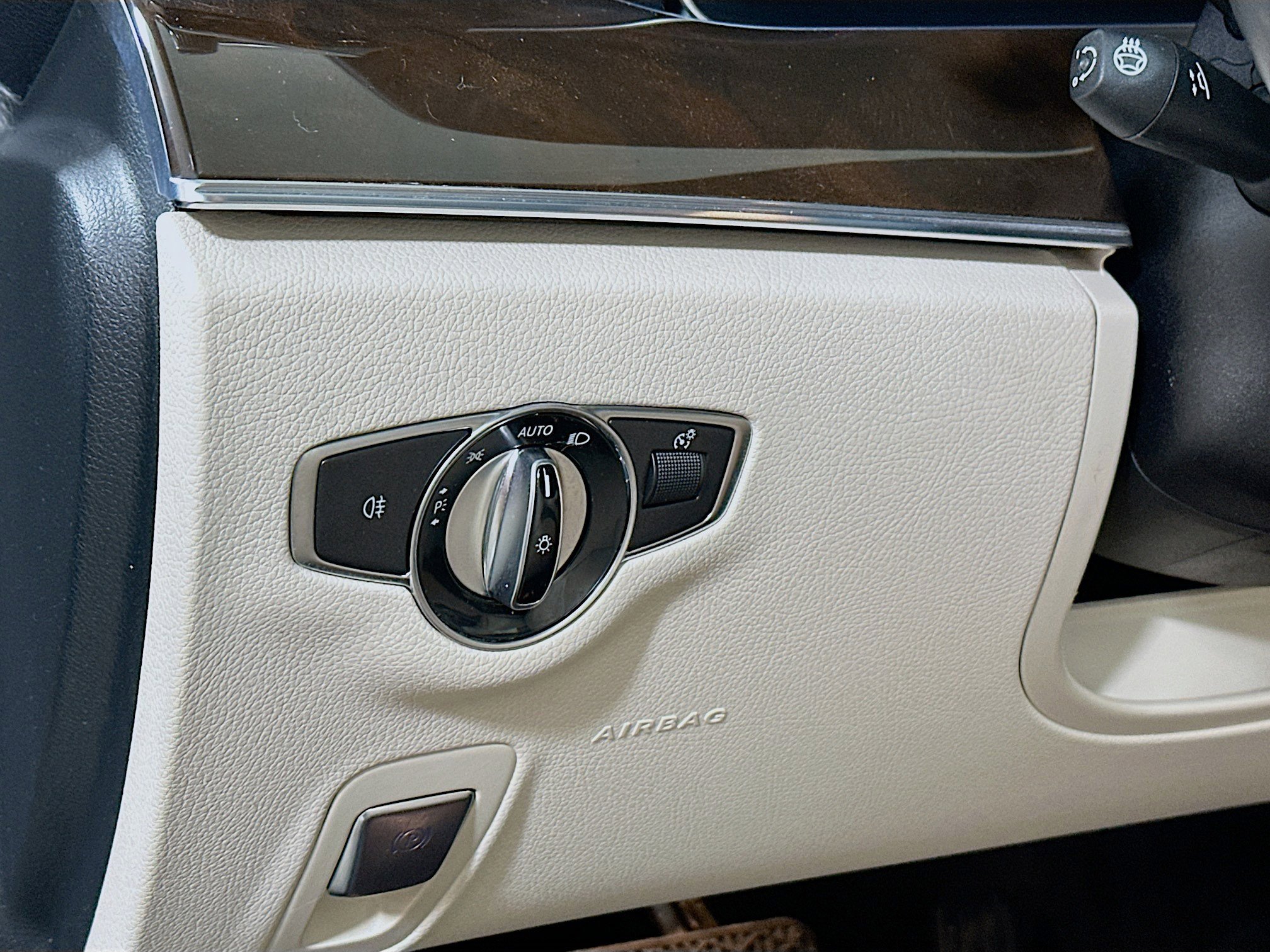 Certified 2023 Mercedes-Benz E 450 4MATIC Sedan image 10