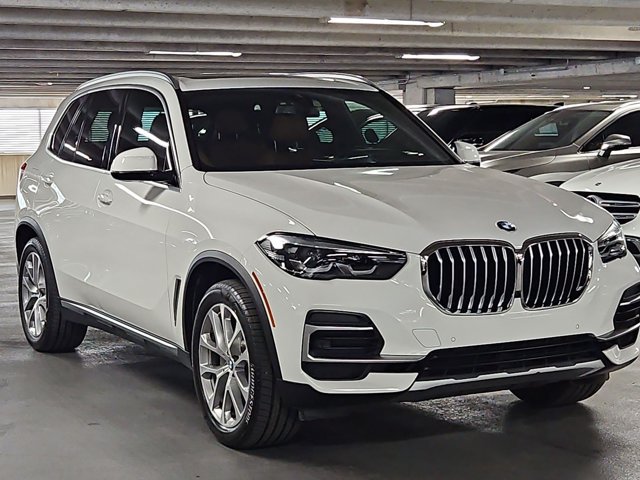 Certified 2023 BMW X5 sDrive40i RWD image 3
