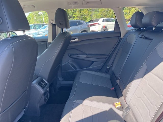 New 2025 Volkswagen Taos SE image 13