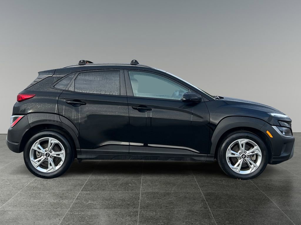 Used 2022 Hyundai Kona SEL w/ Convenience Package image 9