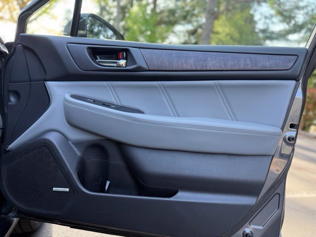 Used 2019 Subaru Outback 2.5i Limited AWD/4WD image 17