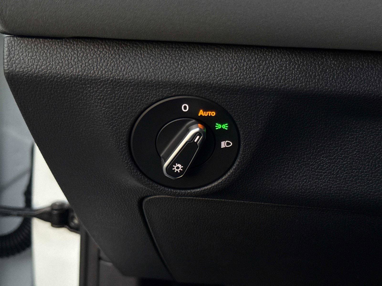 New 2026 Volkswagen Jetta SE image 29