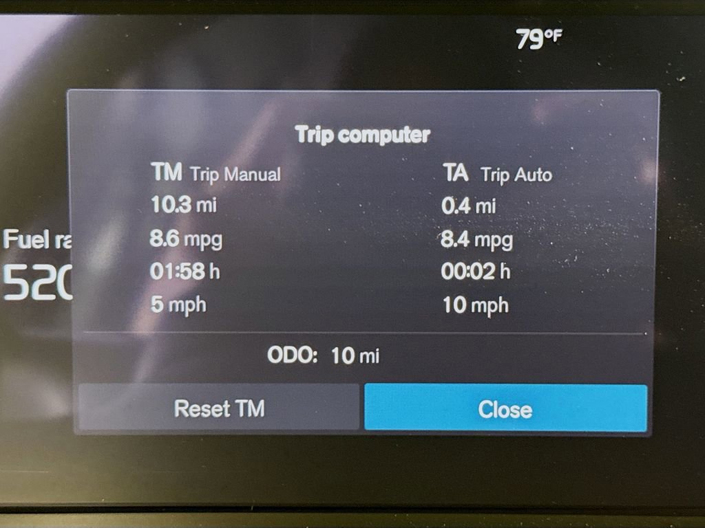 New 2026 Volvo XC40 B5 Core image 12