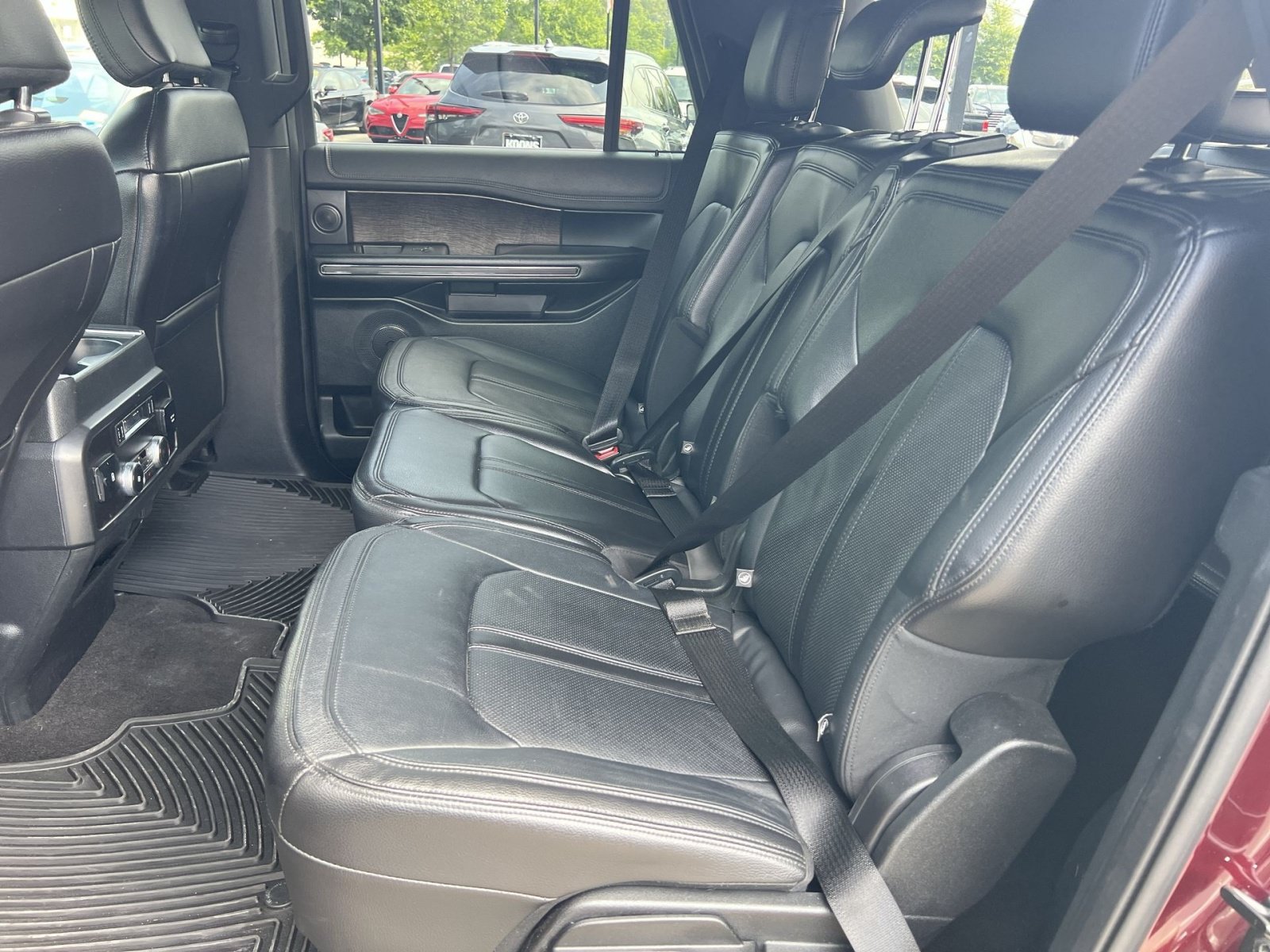Used 2020 Ford Expedition Max Limited w/ Equipment Group 301A AWD/4WD image 25