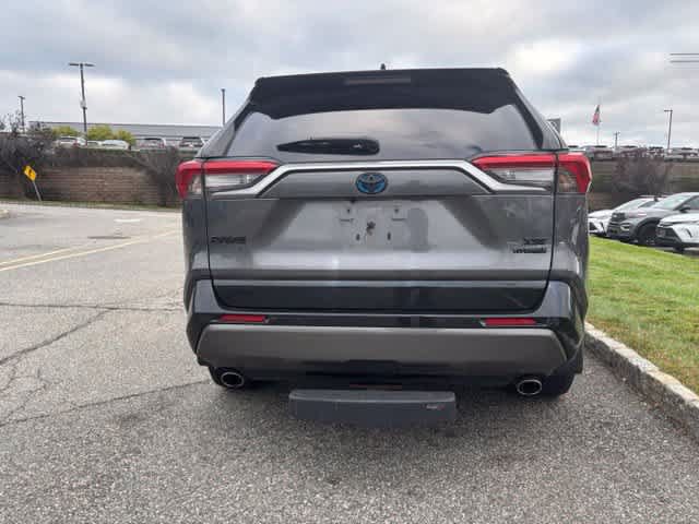 Used 2020 Toyota RAV4 XSE AWD/4WD image 5