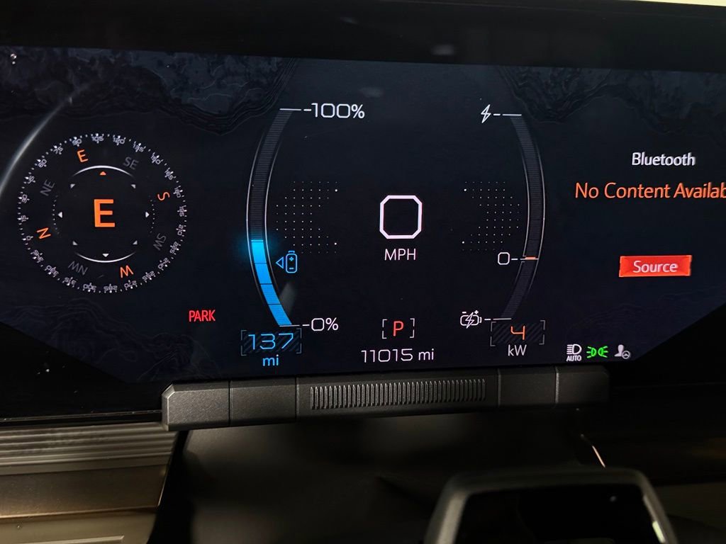 Used 2025 GMC Hummer EV 2X AWD/4WD image 17