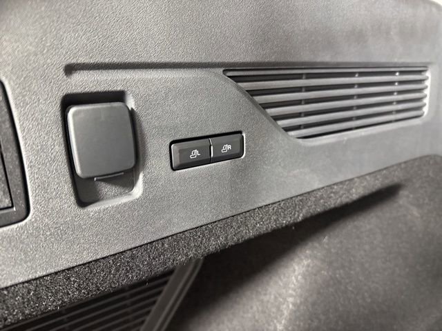 New 2025 Lincoln Nautilus Premier image 26