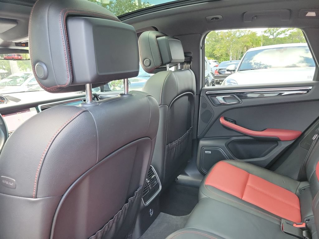 Used 2021 Porsche Macan S AWD/4WD image 26
