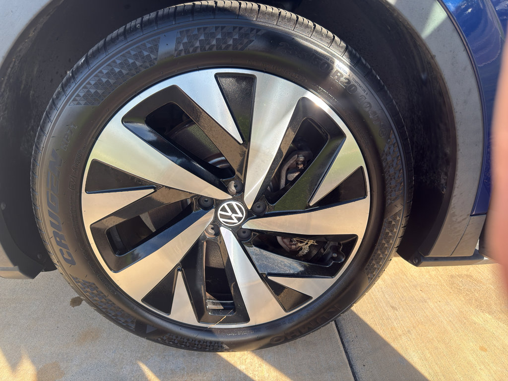 Used 2021 Volkswagen ID.4 Pro S w/ Gradient Package image 17