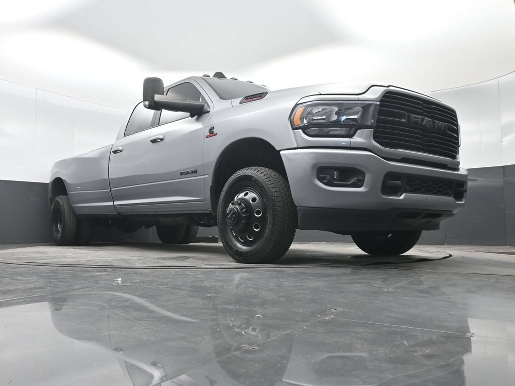Used 2021 RAM 3500 Big Horn w/ Night Edition AWD/4WD image 33