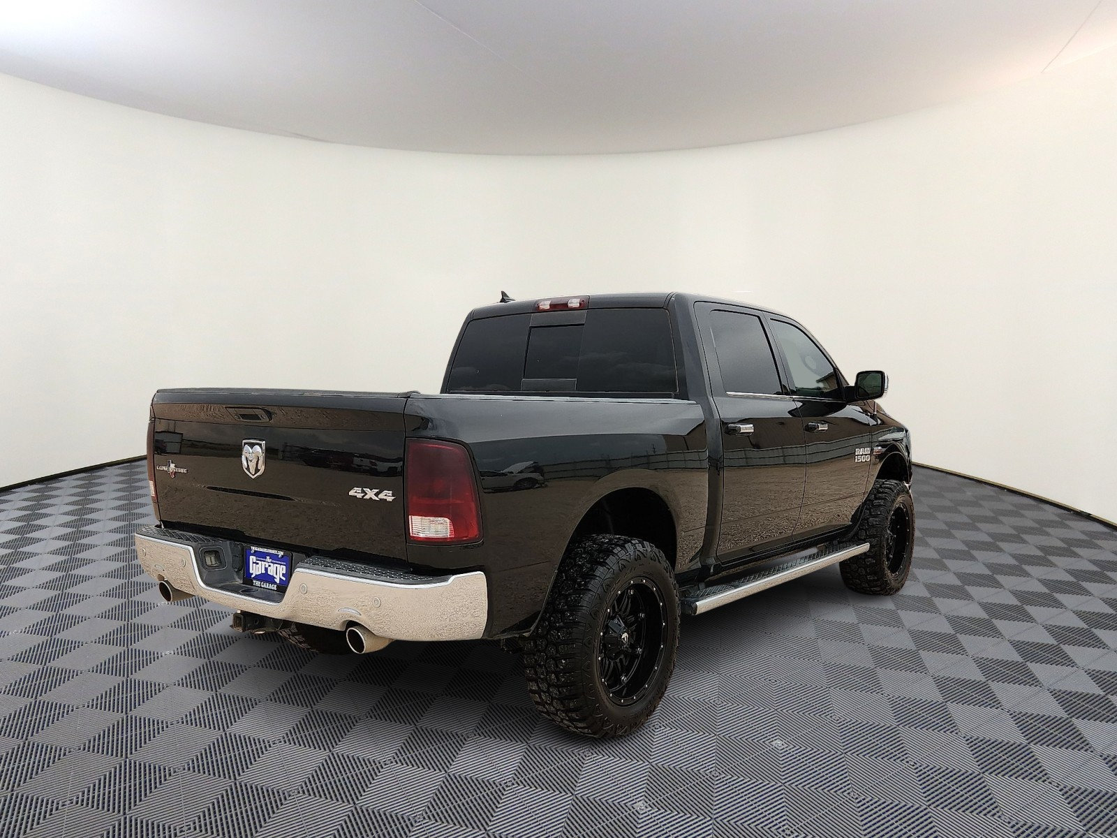 Used 2018 RAM 1500 Lone Star AWD/4WD image 4