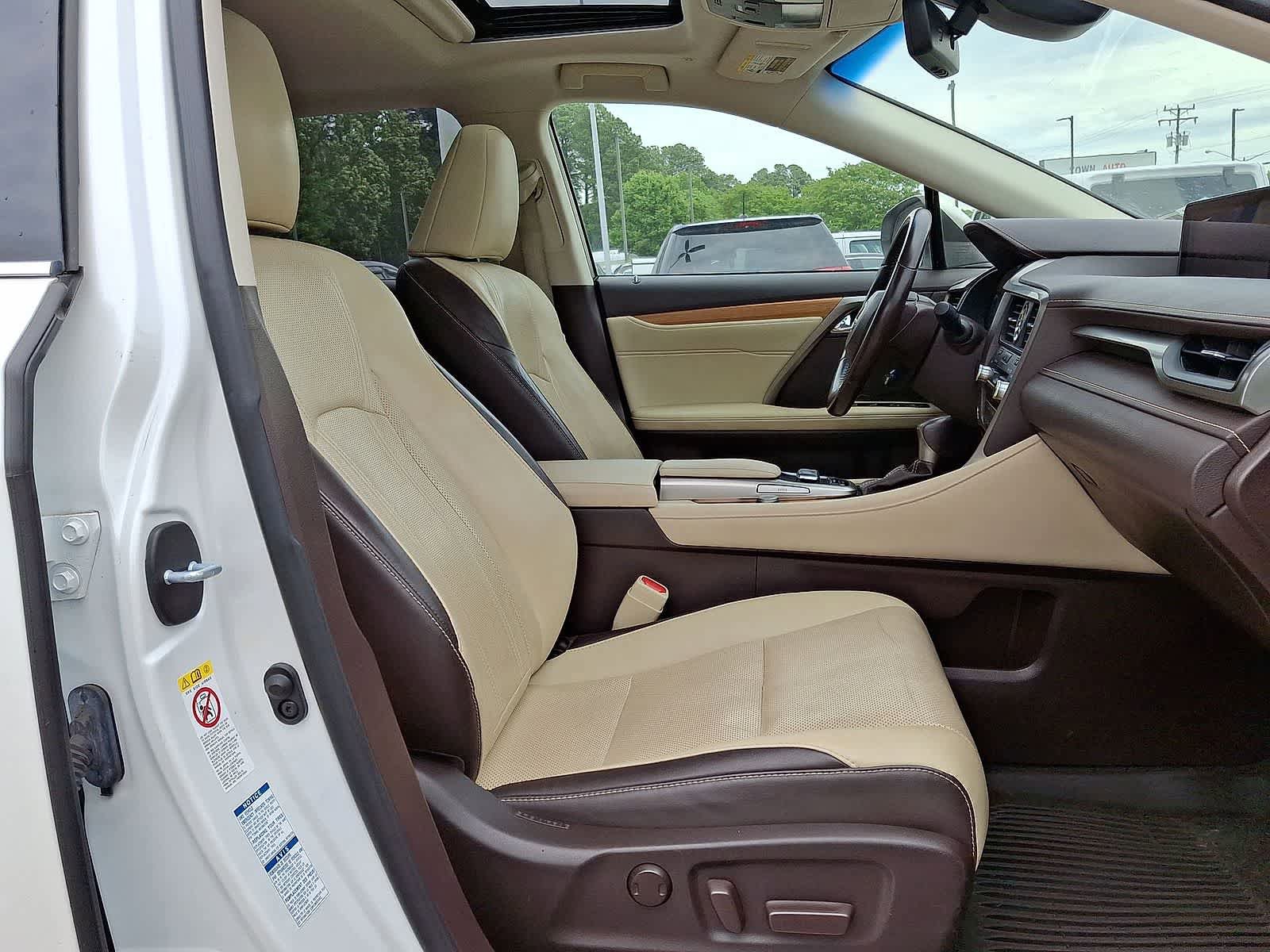 Used 2017 Lexus RX 350 AWD w/ Premium Package image 33