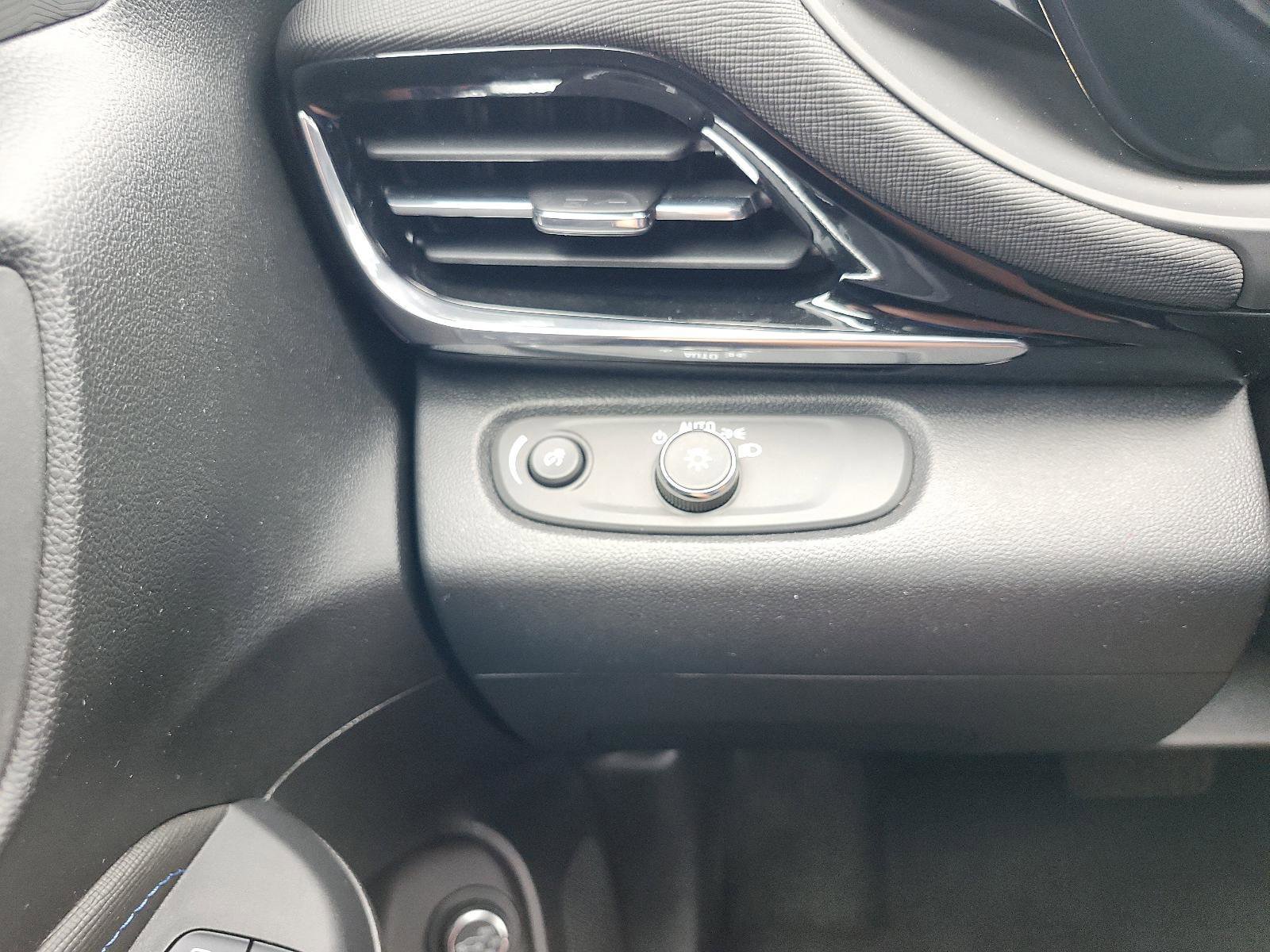 Certified 2024 Buick Envista Sport Touring w/ Convenience I Package image 18