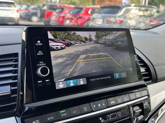 Used 2025 Honda Odyssey Touring image 33