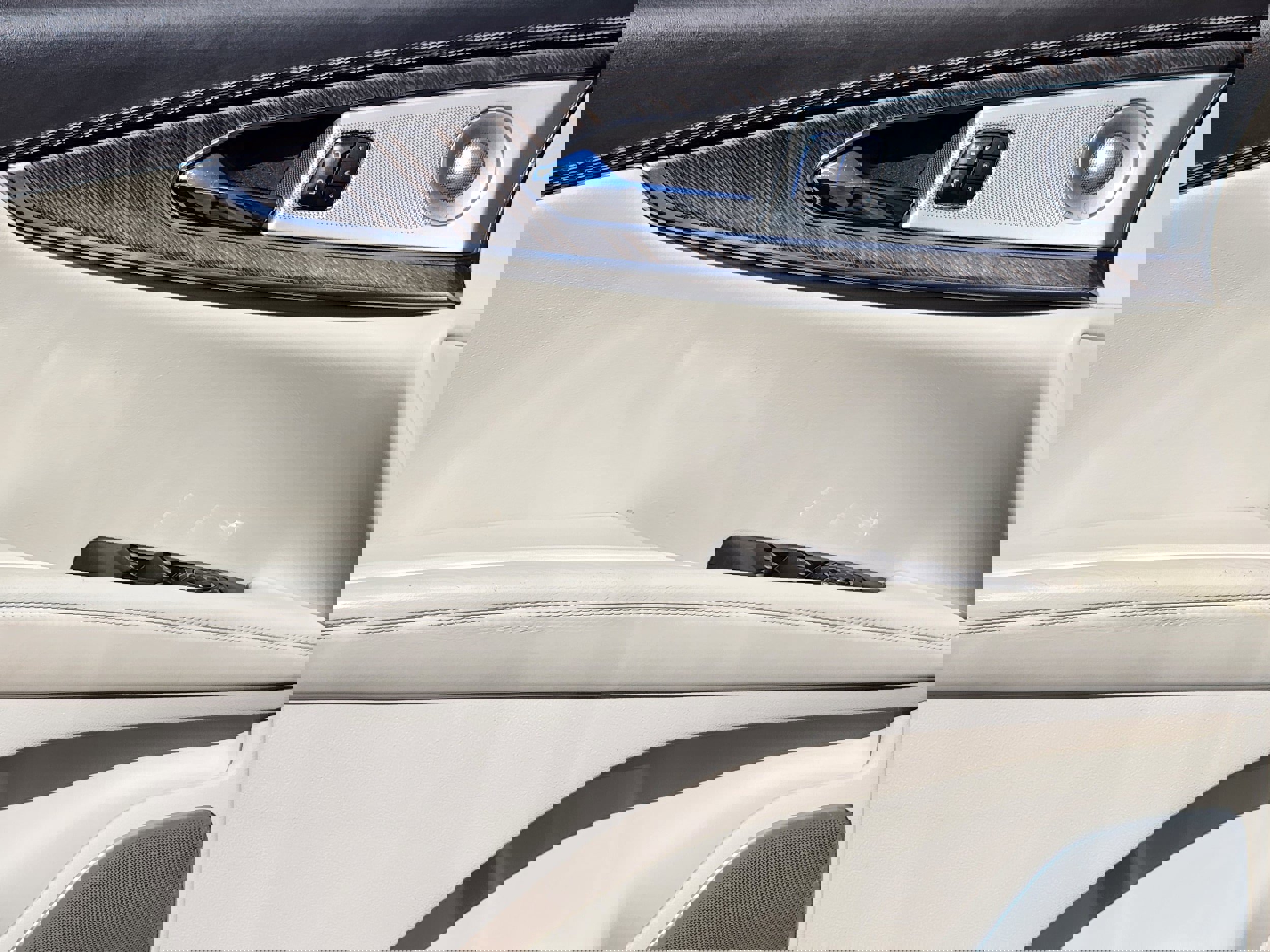 Used 2020 Lincoln Nautilus Black Label image 8