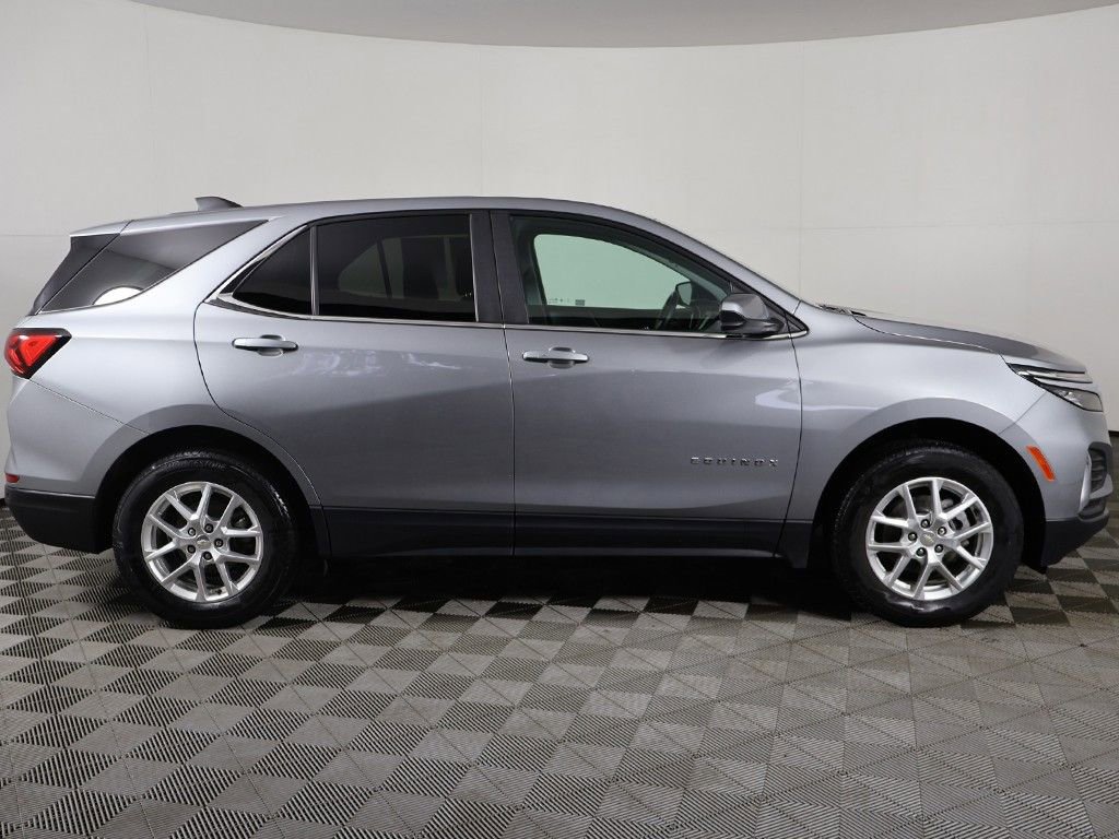 Used 2023 Chevrolet Equinox LT image 16