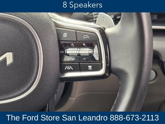 Used 2025 Kia Carnival EX FWD image 20
