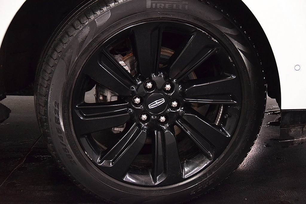 Used 2022 Lincoln Navigator Reserve image 10