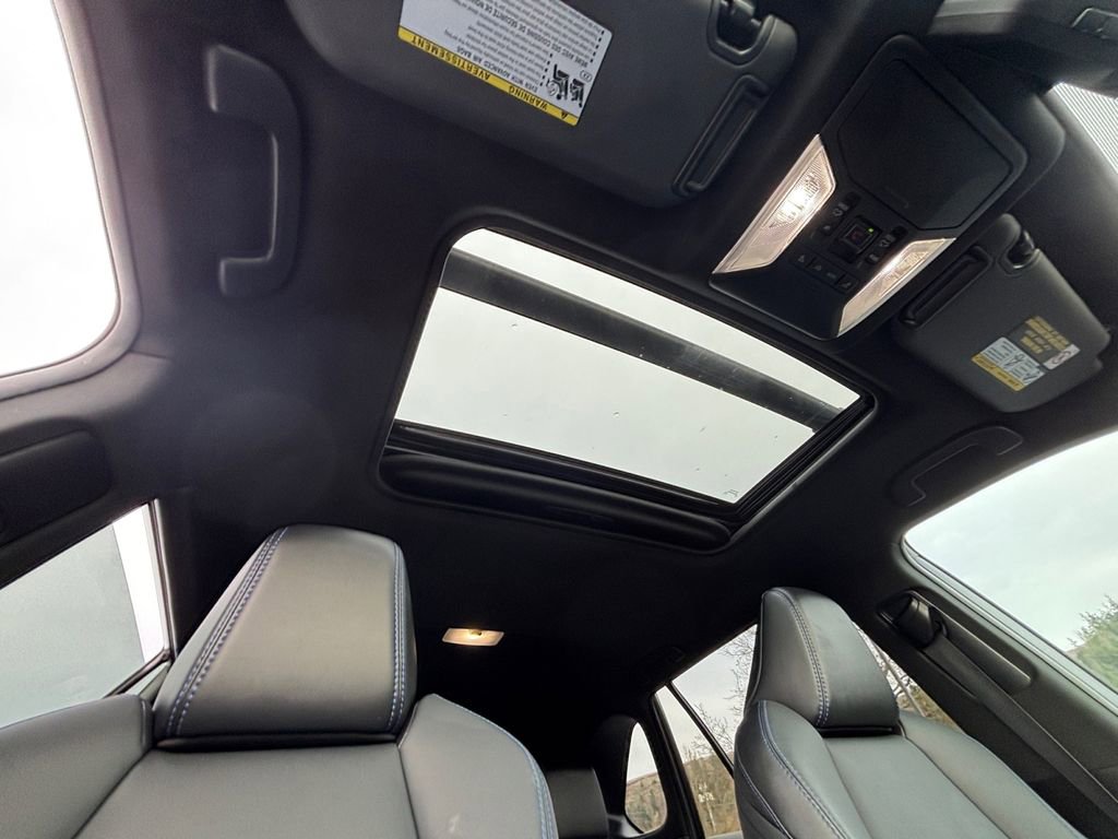 Used 2022 Toyota RAV4 XSE image 28