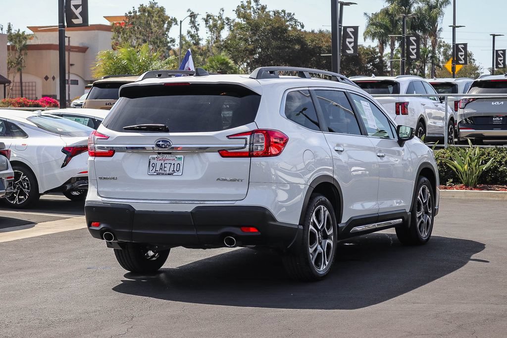 Used 2024 Subaru Ascent Touring AWD/4WD image 5