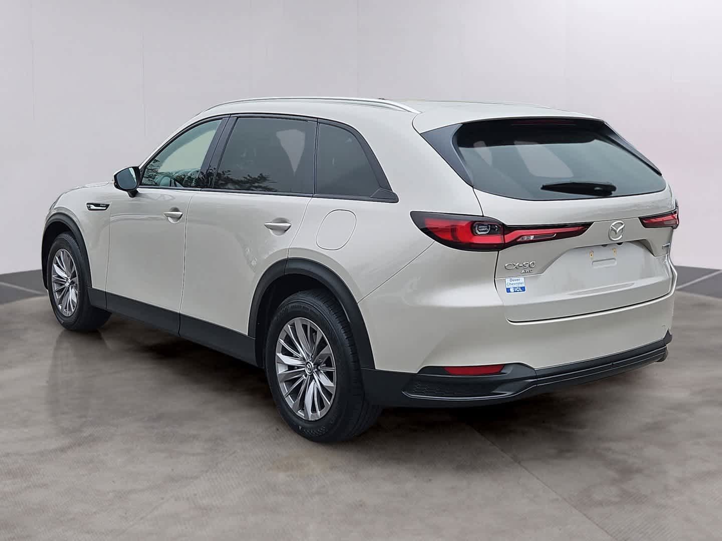 Used 2024 MAZDA CX-90 Plug-In Hybrid w/ Preferred AWD/4WD image 6