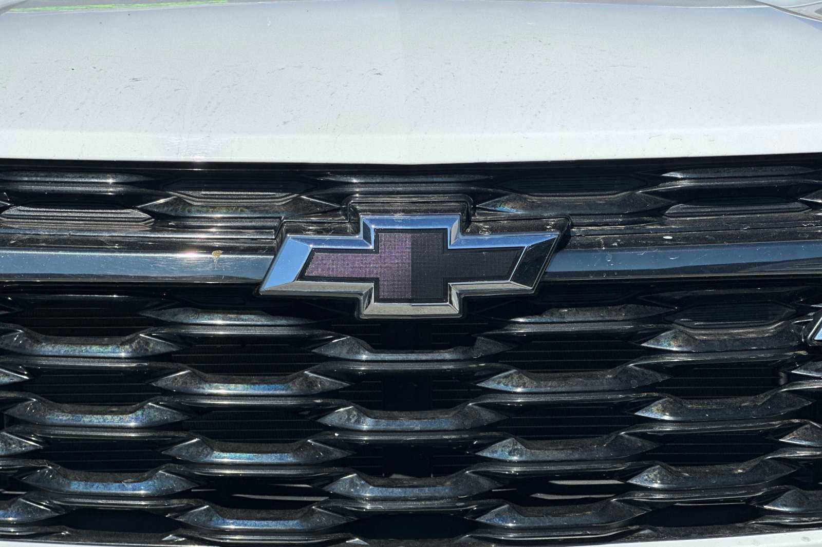 Used 2024 Chevrolet Trax RS w/ Sunroof Package image 36