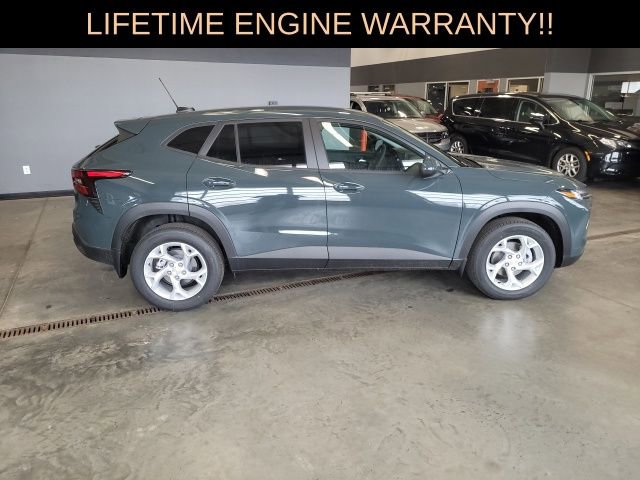 New 2026 Chevrolet Trax LS w/ LS Convenience Package image 10