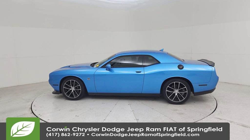 Certified 2016 Dodge Challenger R/T Scat Pack w/ Leather Interior Group RWD image 9