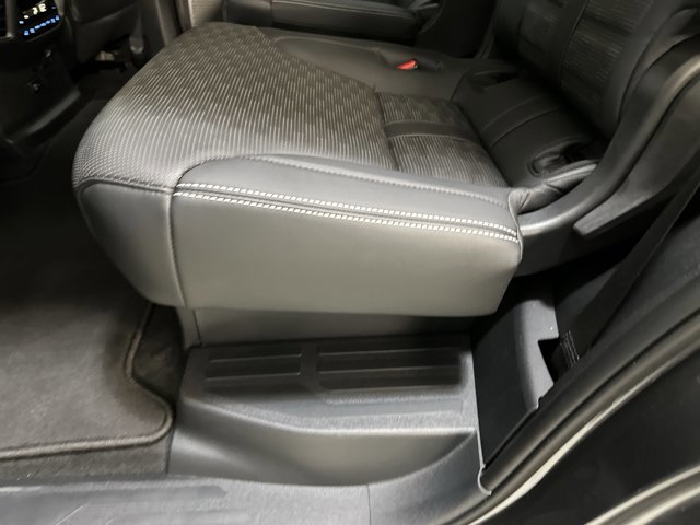 Used 2024 Toyota Sequoia Capstone AWD/4WD image 23